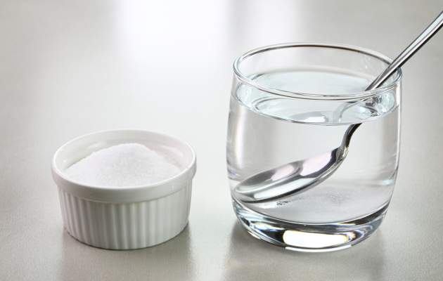 Как правильно полоскать горло