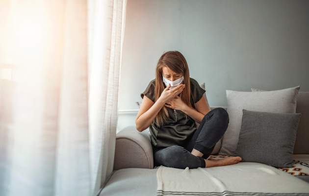 Сухой кашель у взрослых без температуры