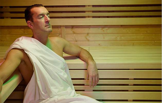 Тепловой удар можно получить в сауне. Фото: Globallookpress