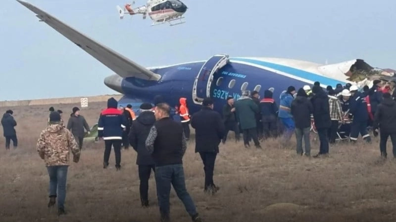 Падение самолета Azerbaijan Airlines: в Казахстане возбудили дело