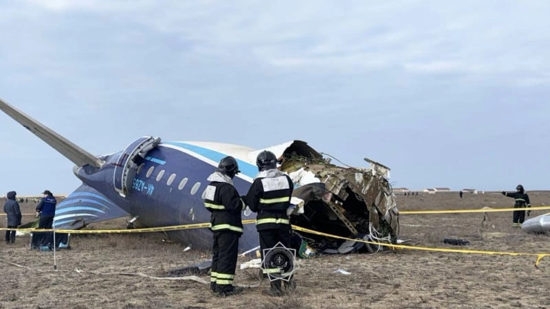 Разбившийся в Актау самолет прошел полный техосмотр в октябре