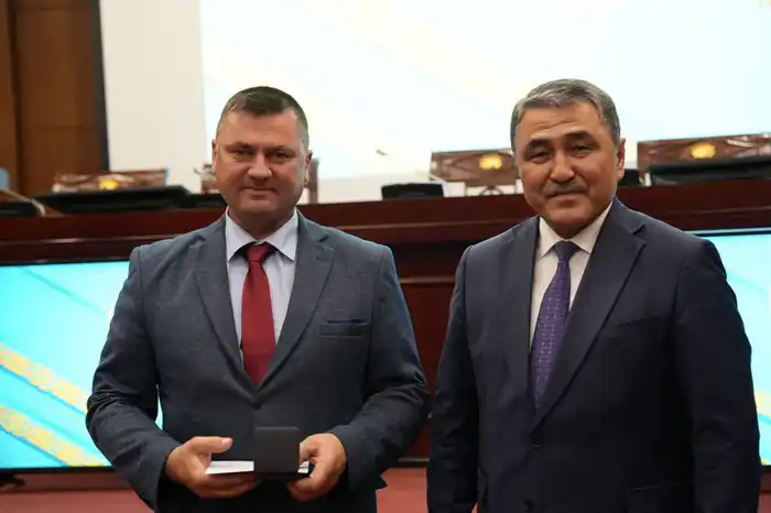 266 специалистов водохозяйственной отрасли удостоились государственных и ведомственных наград в честь Дня Республики (4)