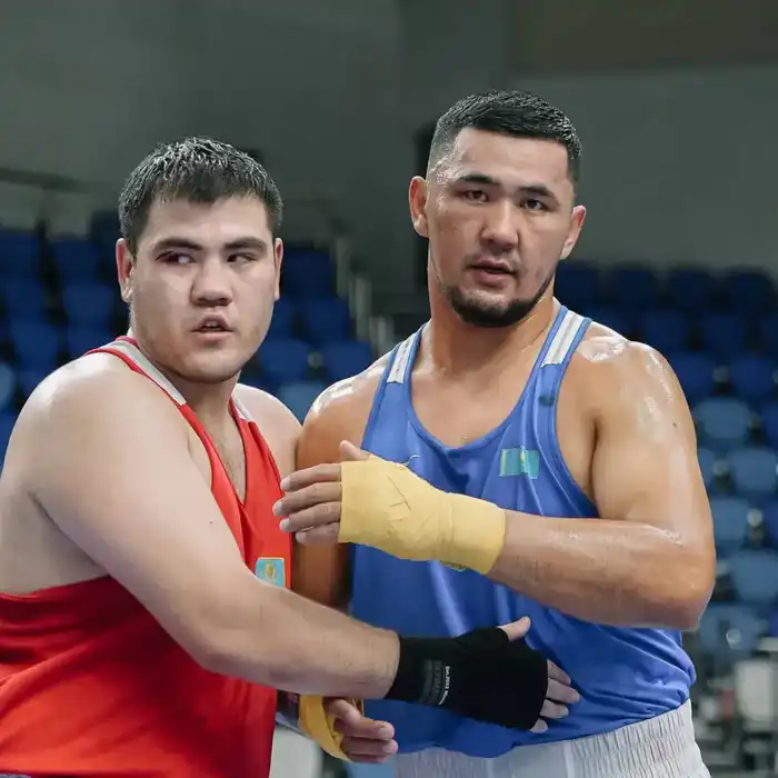 Четвертьфиналы чемпионата Казахстана по боксу: главные итоги дня (10)