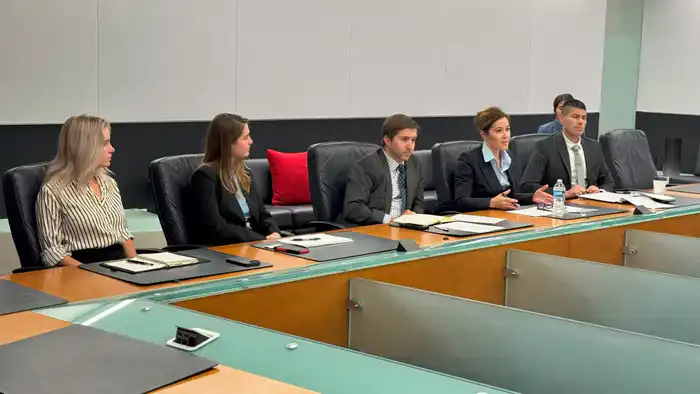 Казахстан предложил компании Honeywell создать региональный хаб на своей территории (2)