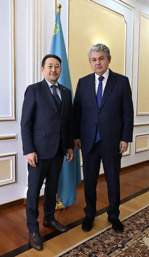 Глава МИД Казахстана принял Генерального секретаря СВМДА (3)