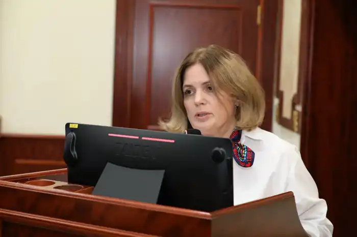 В Мангистау обсудили развитие сферы здравоохранения и актуальные вопросы (3)