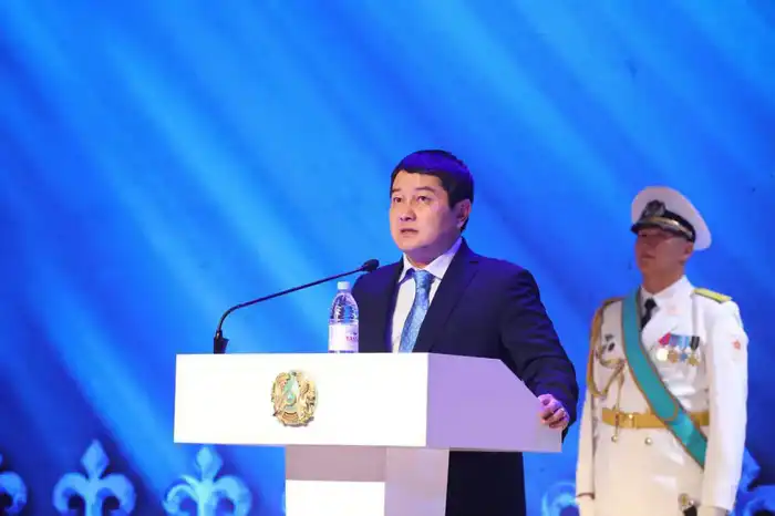 В Мангистау ко Дню Республики прошло торжественное мероприятие (2)