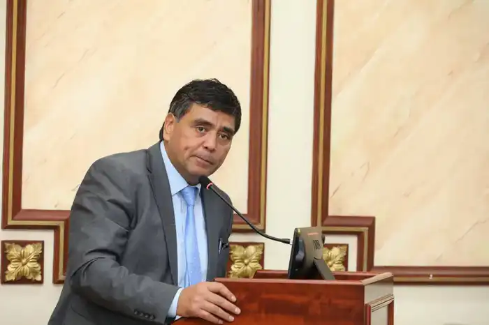 В Мангистау обсудили развитие сферы здравоохранения и актуальные вопросы (4)