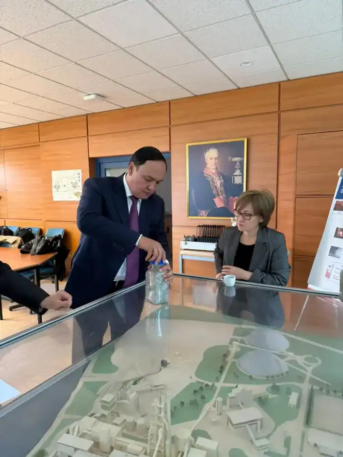 Делегация Жамбылской области провела переговоры во Франции по развитию инвестиционного сотрудничества (10)