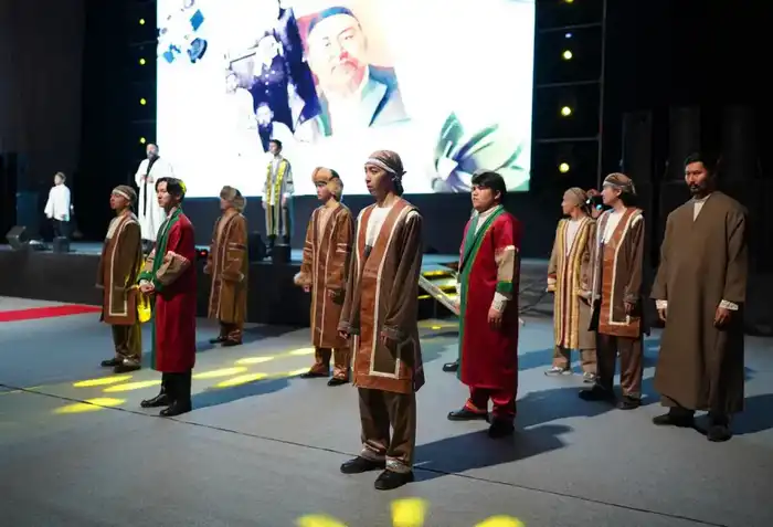 В АТЫРАУ ПРОШЕЛ РЕСПУБЛИКАНСКИЙ СТУДЕНЧЕСКИЙ ФОРУМ «SENIMMEN BIRGE» (6)