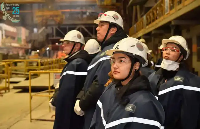 В октябре проведены ознакомительные экскурсии для студентов на промышленные предприятия (4)