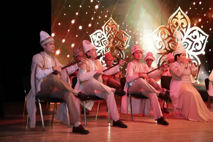 "Бақытым – сен, байтақ ел!": В Астане прошел праздничный вечер, посвященный Дню Республики (3)