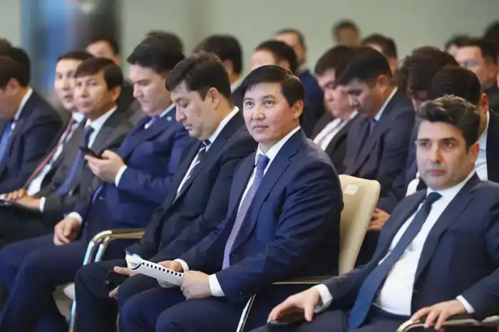 Казахстан и Азербайджан подписали 16 меморандумов и намерены удвоить товарооборот (2)