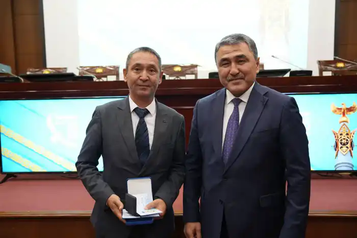 266 специалистов водохозяйственной отрасли удостоились государственных и ведомственных наград в честь Дня Республики (7)