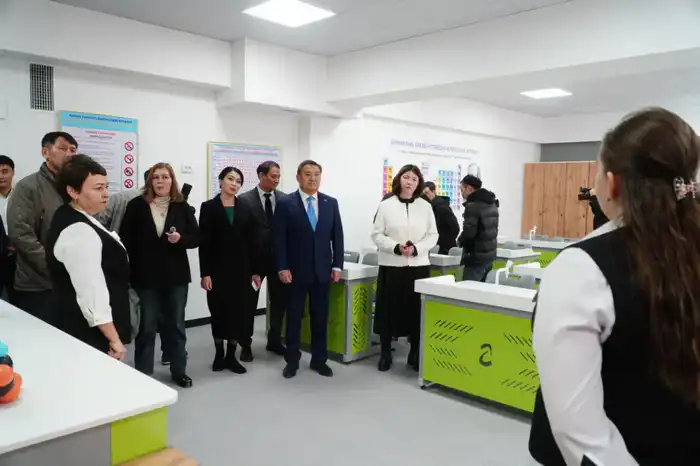 В Акмолинской области построена новая школа взамен аварийной (4)