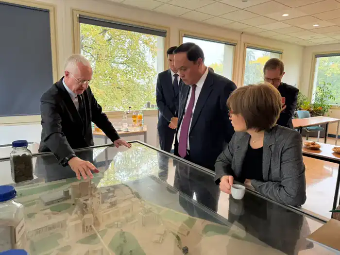 Делегация Жамбылской области провела переговоры во Франции по развитию инвестиционного сотрудничества (5)