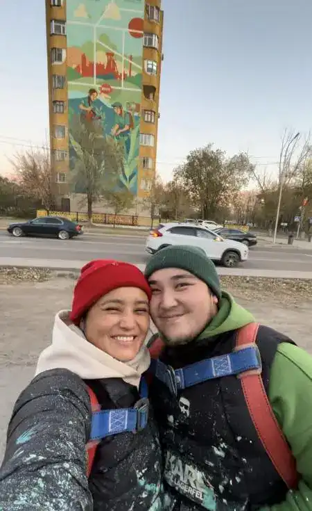 Ещё один мурал украсил здание в Караганде (2)