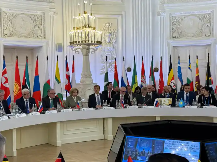 Омбудсмен: Развитие цифровых технологий формирует новый социальный порядок (3)