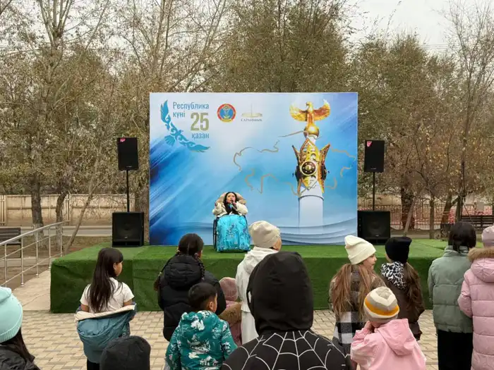 В Астане начались праздничные концерты ко Дню Республики (5)