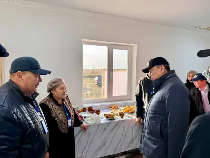 Аким области с рабочей поездкой посетил Жамбылский район (9)