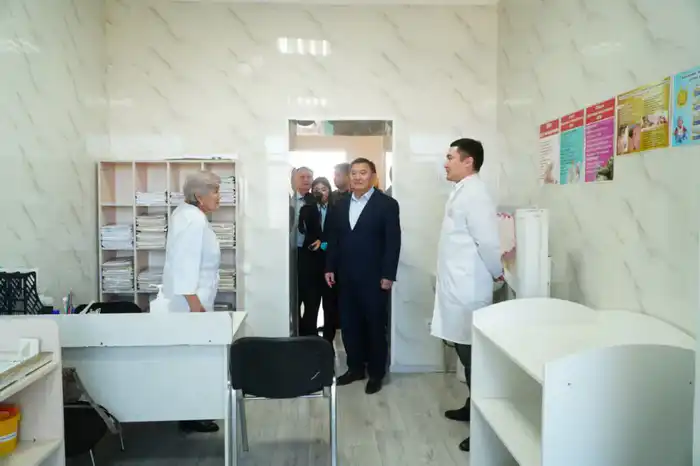 В Бурабайском районе отремонтированы медицинские объекты (5)