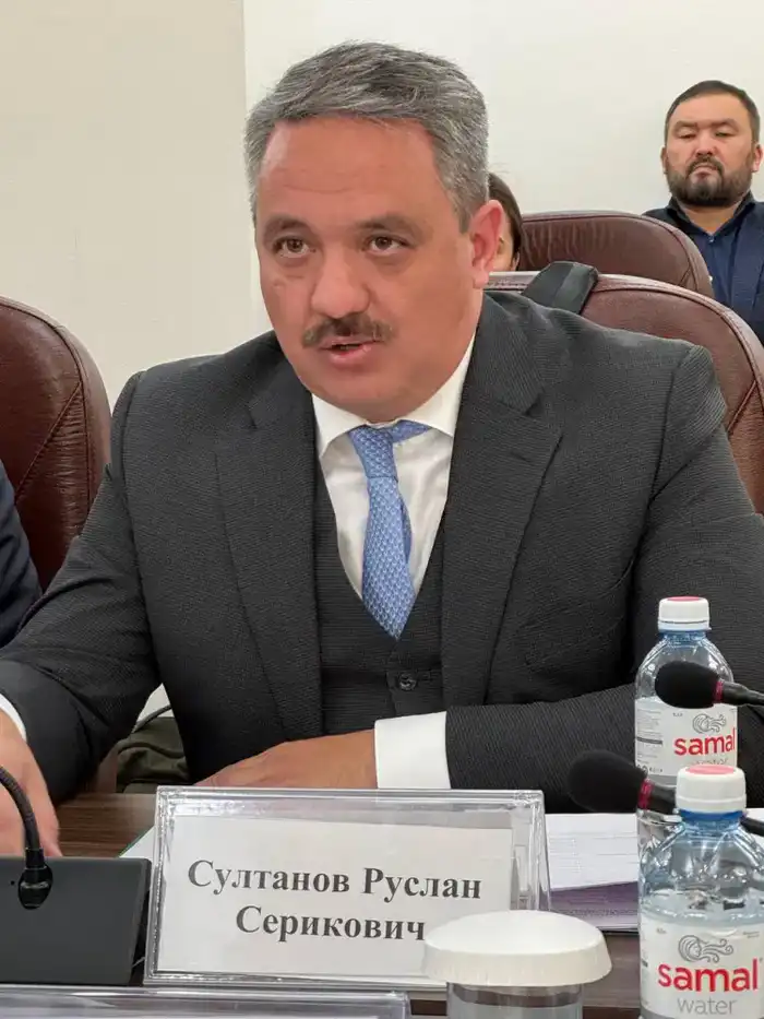 МИНЗДРАВ: КАЗАХСТАНСКИЕ ТОВАРОПРОИЗВОДИТЕЛИ ОБЪЕДИНЯЮТ УСИЛИЯ ДЛЯ РАЗВИТИЯ ФАРМОТРАСЛИ (3)