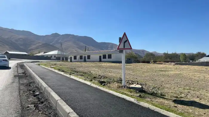 ТУРКЕСТАН: В ТЮЛЬКУБАСЕ ВЕДУТСЯ РЕМОНТНЫЕ РАБОТЫ НА 21 ВНУТРЕННЕЙ УЛИЦЕ (3)