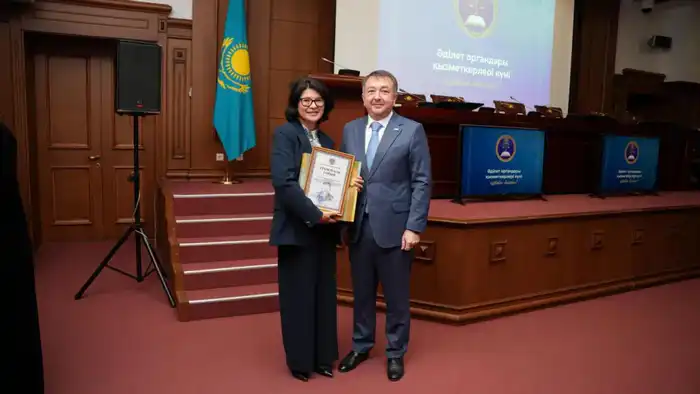 В Министерстве юстиции Республики Казахстан подвели итоги мероприятий, посвященных 180-летнему юбилею великого поэта Абая Кунанбайулы (5)