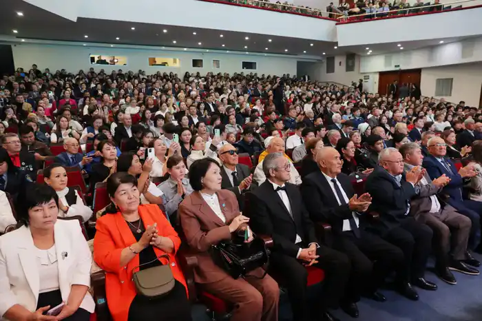 В Жамбылской области отметили День Республики (2)