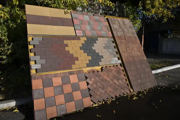 Поддержка местных производителей и единый стиль благоустройства - аким Алматы посетил предприятия и объекты Жетысуского района (4)