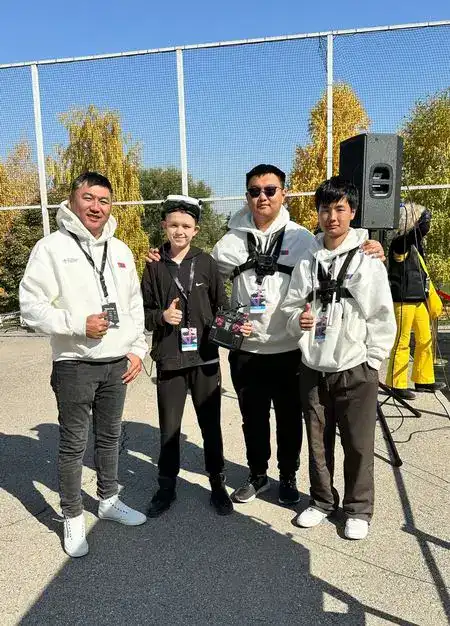 Юный карагандинец в третий раз стал чемпионом Казахстана по дрон-рейсингу (6)