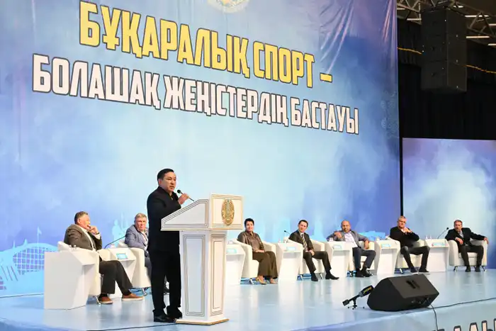 Молодежь Жетісу встретилась с олимпийскими чемпионами (10)