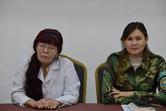 Таза Қазақстан: Студенты области Абай - за чистую природу и здоровую экосистему (7)