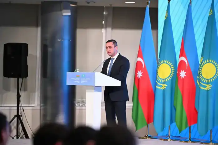 Казахстан и Азербайджан укрепляют сотрудничество в сфере туризма (3)