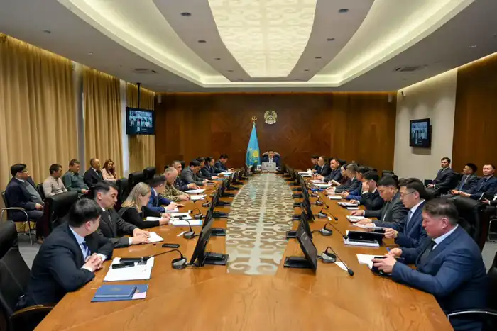 Прошло заседание областной трехсторонней комиссии по социальному партнерству и регулированию трудовых отношений (10)