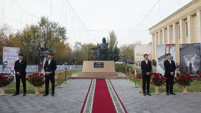 В Таразе начался республиканский театральный фестиваль (3)