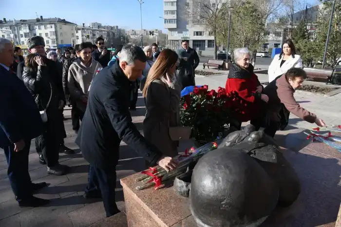 Торжество в честь 100-летия Алии Молдагуловой провели в Астане (6)