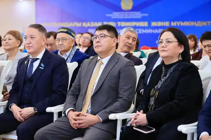 Казахский язык как язык науки: в Карагандинской области прошёл республиканский семинар в формате TED (3)