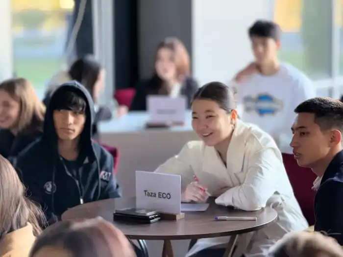 В рамках экологической акции «Таза Қазақстан» состоялась интеллектуальная игра «ECO QUIZ» (2)