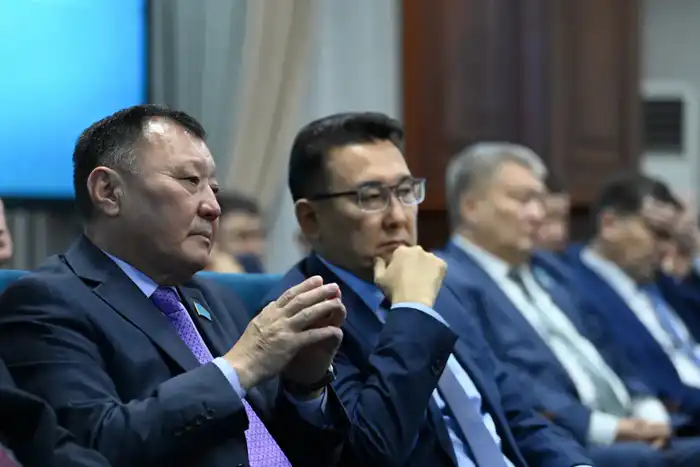 Республиканская научно-практическая конференция «Қызылорданың астаналық кезеңі: тарих пен тағылым» (8)