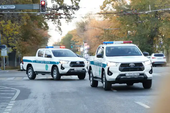 Нацгвардия в Алматы получила новые служебные автомобили (4)