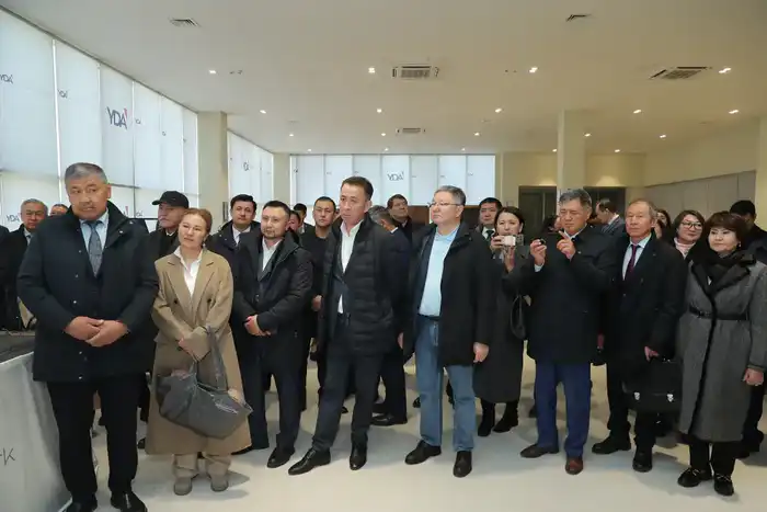 Руководители вузов посетили производственный комплекс YDA Industrial Park в преддверии Форума стратегических партнеров (2)