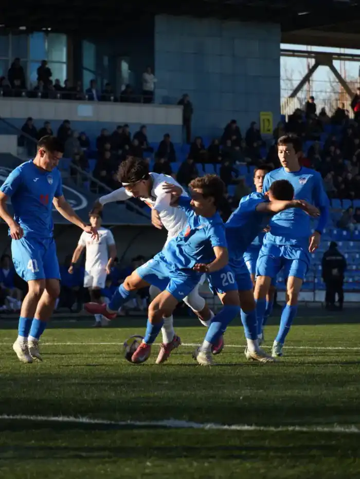 Впервые за 15 лет футбольный клуб ВКО вышел в Премьер-лигу (2)