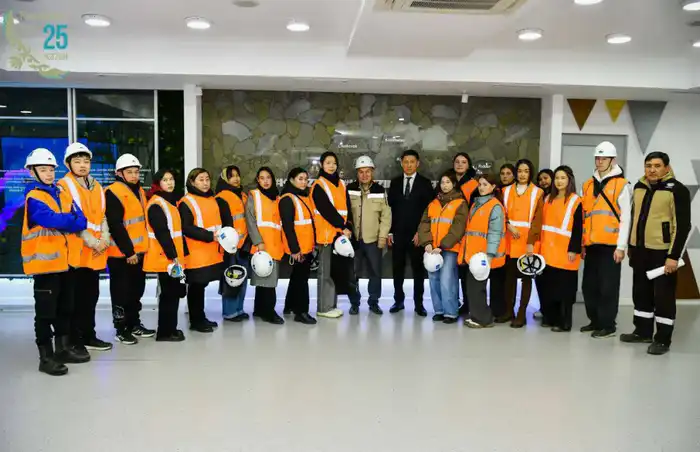 В октябре проведены ознакомительные экскурсии для студентов на промышленные предприятия (3)