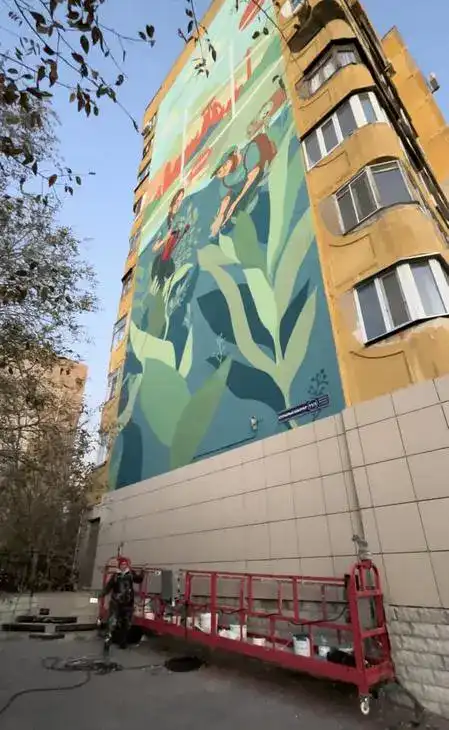 Ещё один мурал украсил здание в Караганде (5)