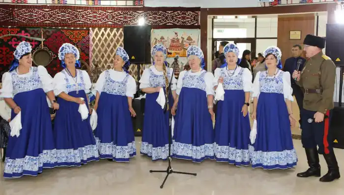 «Под одним шаныраком»: фестиваль дружбы и единства прошел в Астане (8)