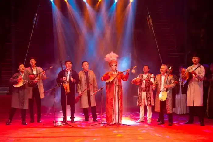 Республиканскому эстрадно-цирковому колледжу имени Жусипбека Елебекова - 60 лет (5)