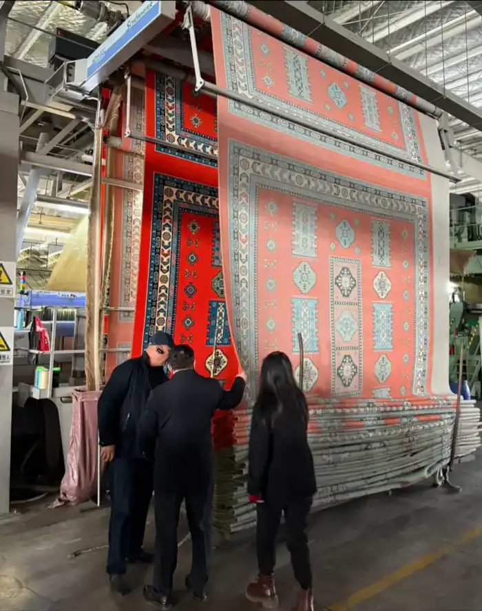 ТУРКЕСТАН: ДЕЛЕГАЦИЯ САУРАНСКОГО РАЙОНА ПОЗНАКОМИЛАСЬ С ПРОИЗВОДСТВЕННЫМИ ПРЕДПРИЯТИЯМИ ГОРОДА САУАН (2)