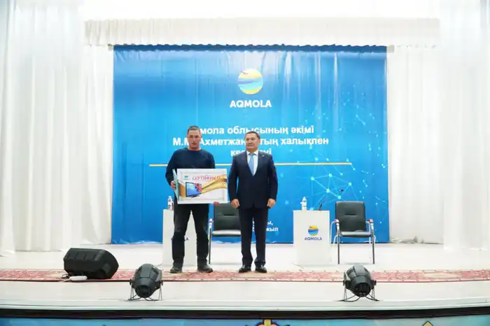 Марат Ахметжанов встретился с жителями Аккольского района (7)