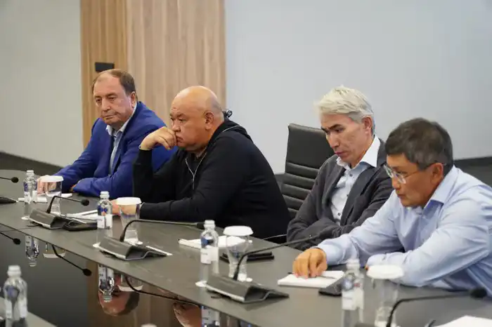 120 сельхозпредприятий Акмолинской области внедряют инновационные технологии (7)